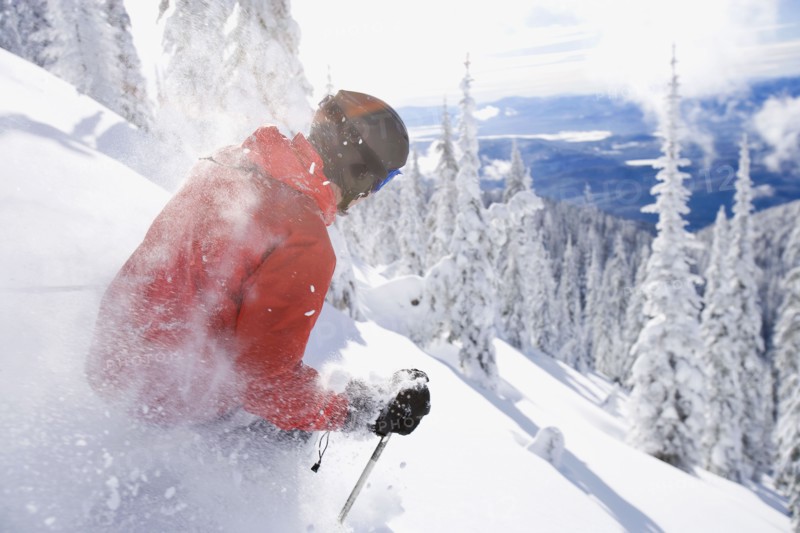 USA, Montana, Whitefish, skier on slope. Photo : Noah Clayton