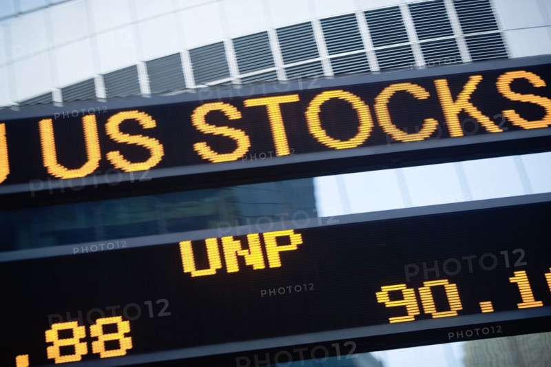 USA, New York State, New York City, Times Square, Stock Quotron, close-up. Photo : fotog