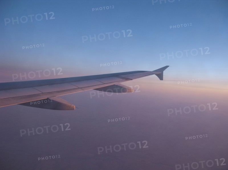Airplane Wing. Photo : Johannes Kroemer