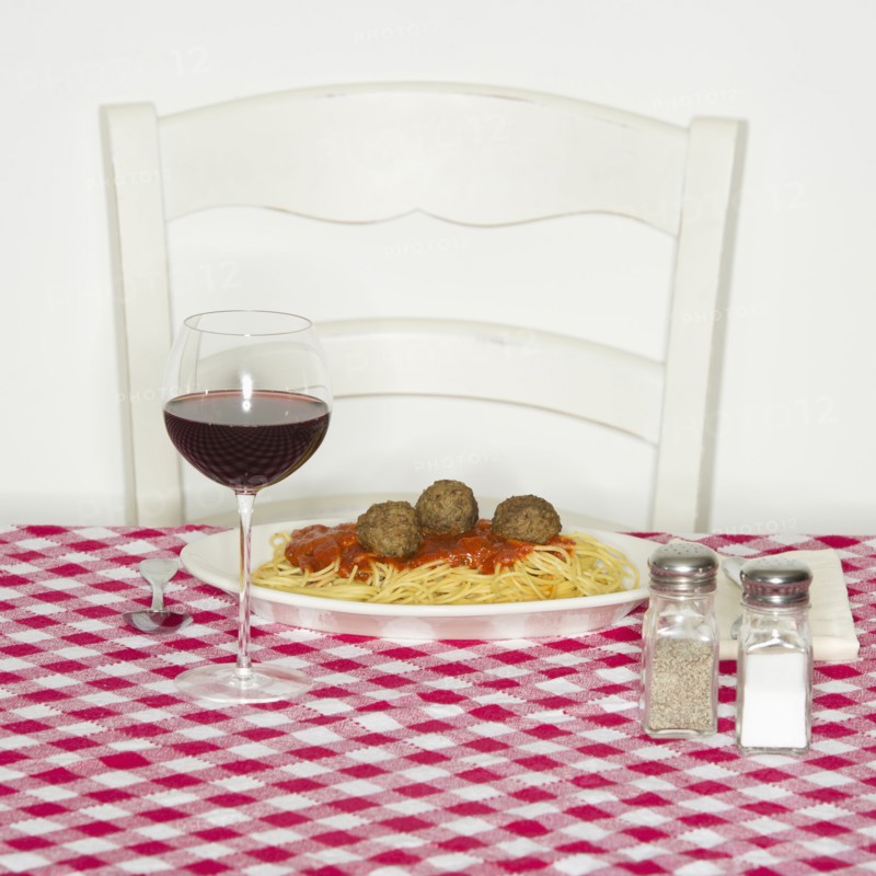 Spaghetti with meatballs.