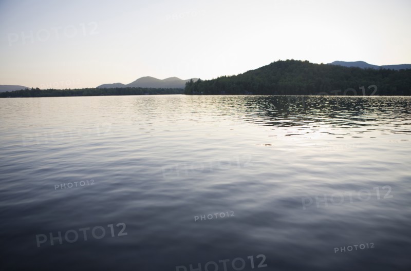 USA, New York State, Idyllic landscape with lake. Photo: Chris Hackett