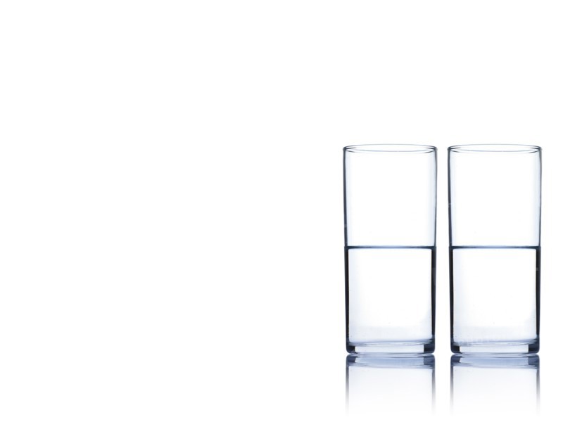 Studio shot of two glasses of water. Photo : David Arky