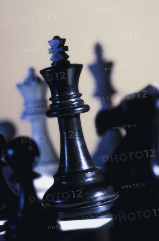 King chess piece on chess board. Photo : Antonio M. Rosario