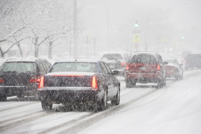 USA, New York City, traffic in blizzard. Photo : fotog