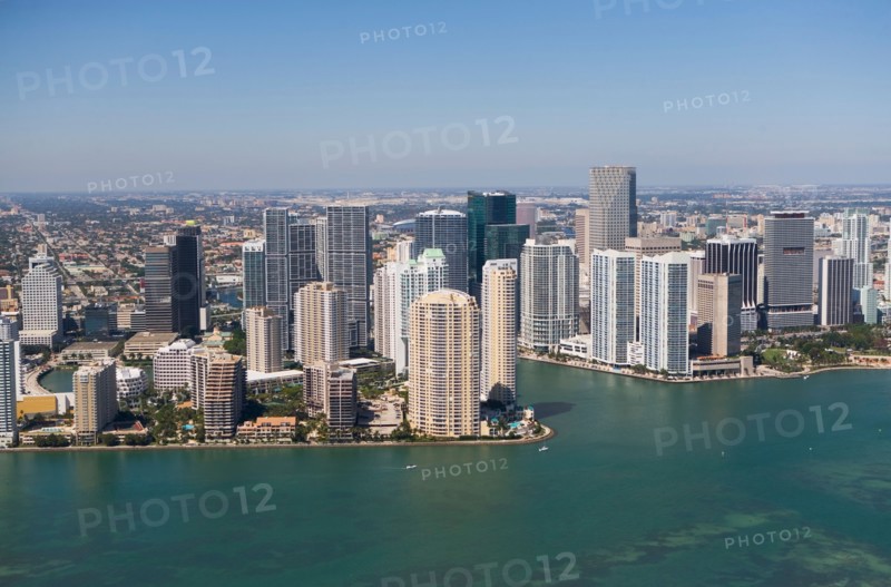 USA, Florida, Miami skyline as seen from air. Photo : fotog