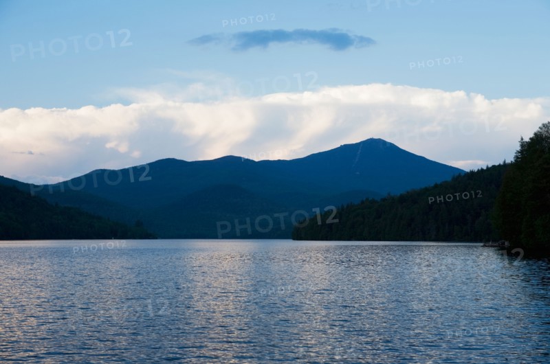 USA, New York State, View on Lake Placid. Photo : Chris Hackett
