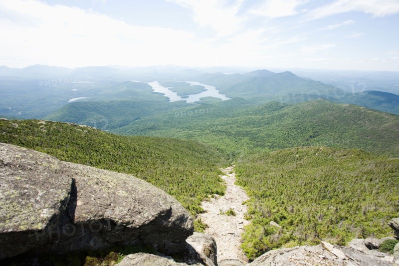 USA, New York State, View of Adirondack Mountains with Lake Placid in background. Photo : Chris Hackett