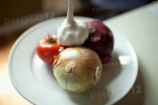 Plate with vegetables. Photo: Noah Clayton