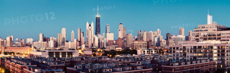 USA, Illinois, North Loop in Chicago panorama. Photo: Henryk Sadura