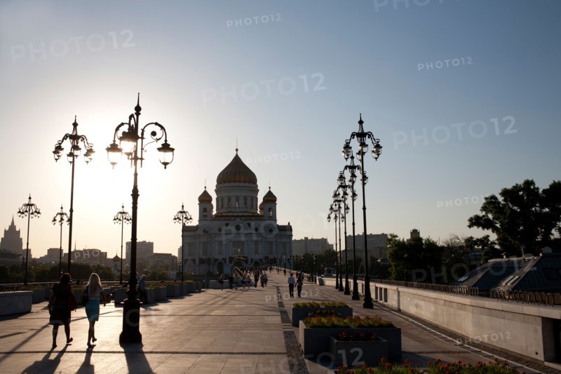 Russia, Moscow, Silhouette of Cathedral of Christ the Savior at sunset. Photo : Winslow Productions