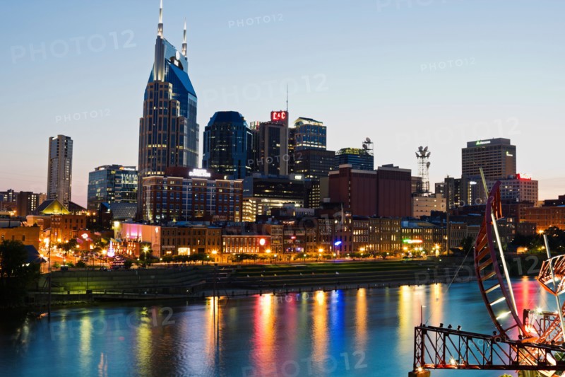 USA, Tennessee, Nashville, Evening skyline. Photo: Henryk Sadura