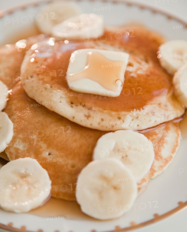 Close up of pancakes with bananas. Photo : Jamie Grill