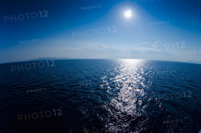 Greece, Aegean Sea horizon.