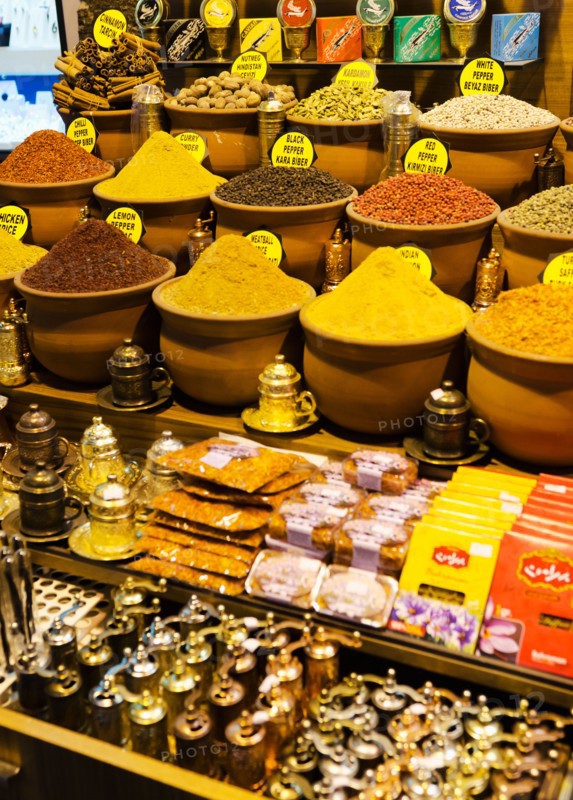 Turkey, Istanbul, Spice market.