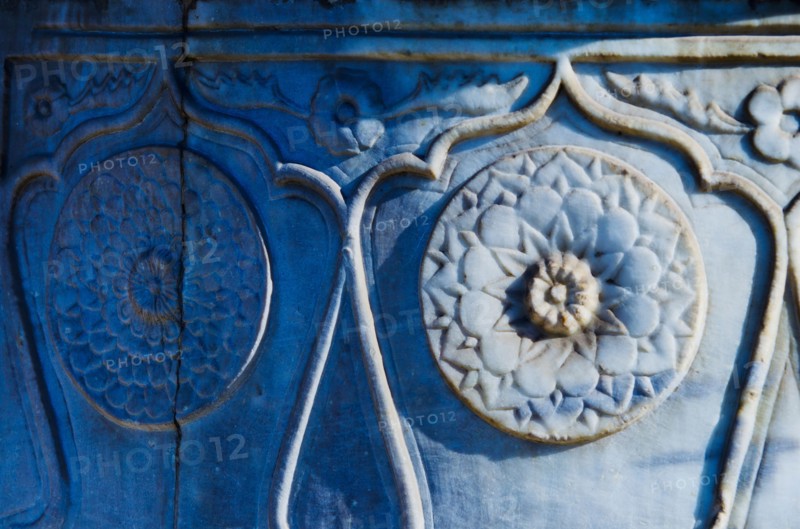 Turkey, Istanbul, Topkapi Palace garden detail.