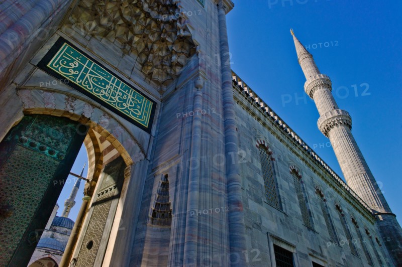 Turkey, Istanbul, Sultanahmet Mosque.