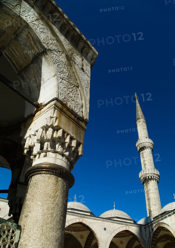 Turkey, Istanbul, Sultanahmet Mosque.