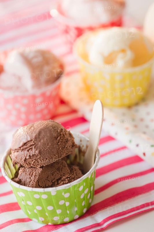 Close up of ice cream in colorful cups. Photo : Jamie Grill
