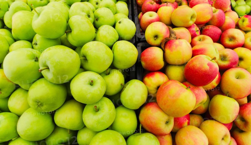 Heap of apples.