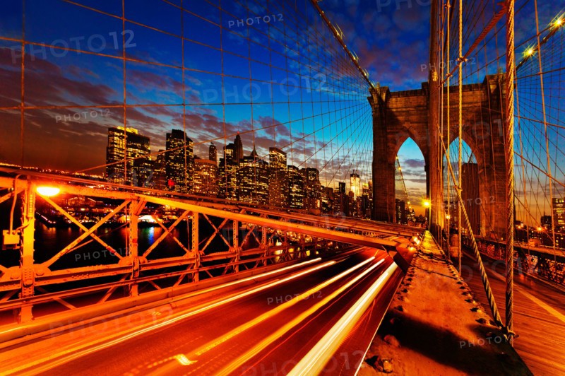 USA, New York State, New York City, Brooklyn Bridge at dusk.