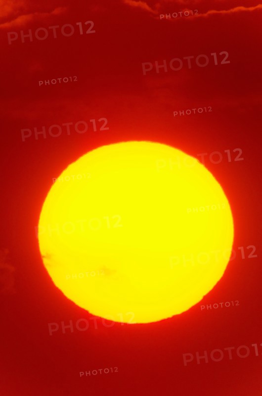 Close-up view of sun.