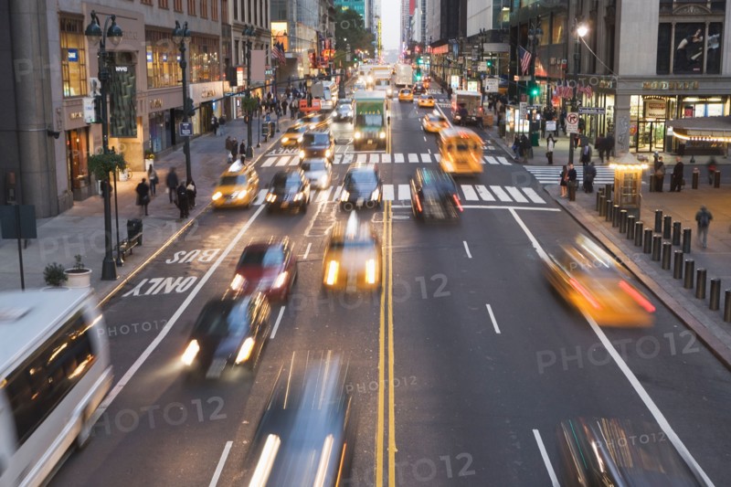 USA, New York City, Manhattan, Traffic on 42nd street. Photo : fotog