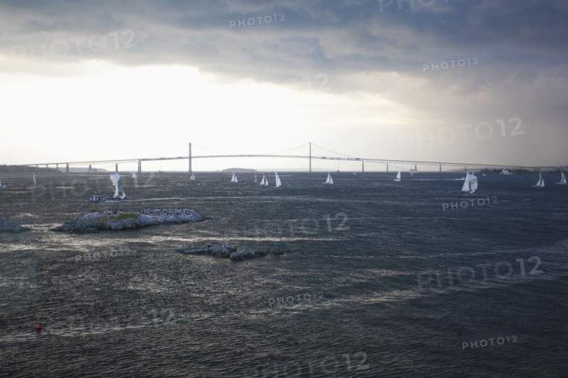 USA, New England, Rhode Island, Sailing boats on sea. Photo : Johannes Kroemer