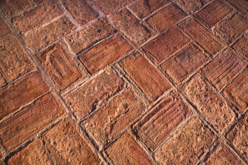 Brick walkway. Photo : DKAR Images