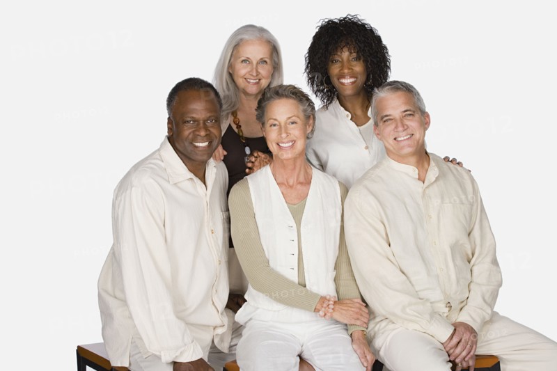 Studio portrait of senior friends. Photo : Rob Lewine