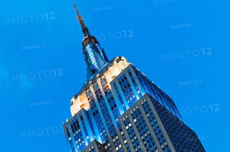 USA, New York State, New York City, Low angle view of Empire State Building.