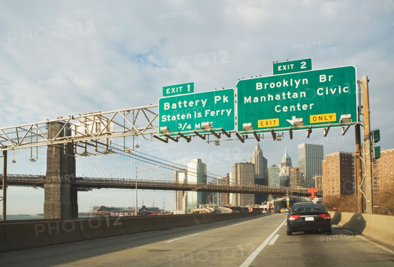 Usa, New York State, New York City, city street. Photo : fotog
