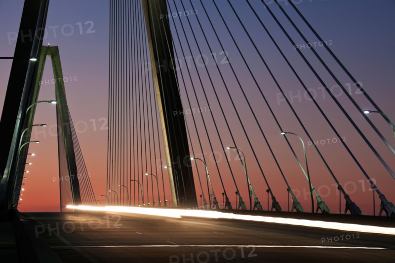 USA, South Carolina, Charleston, Arthur Ravenel Jr. Bridge. Photo : Henryk Sadura