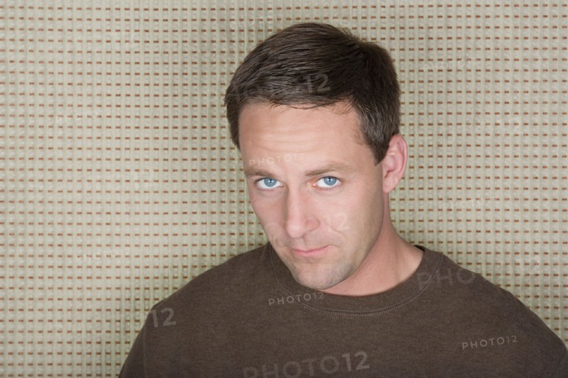 Studio portrait of mature man. Photo : Rob Lewine