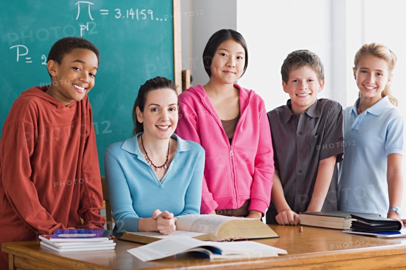 Group portrait of schoolchildren. Photo : Rob Lewine