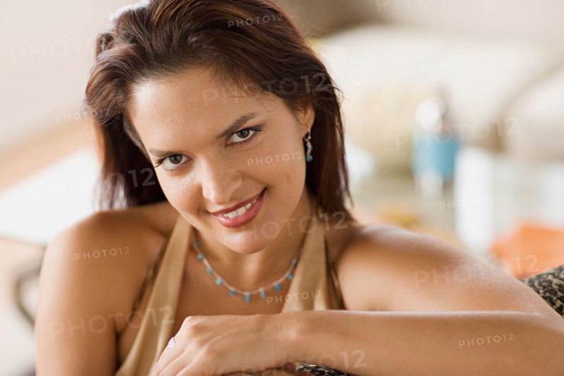 Portrait of smiling woman . Photo : Rob Lewine