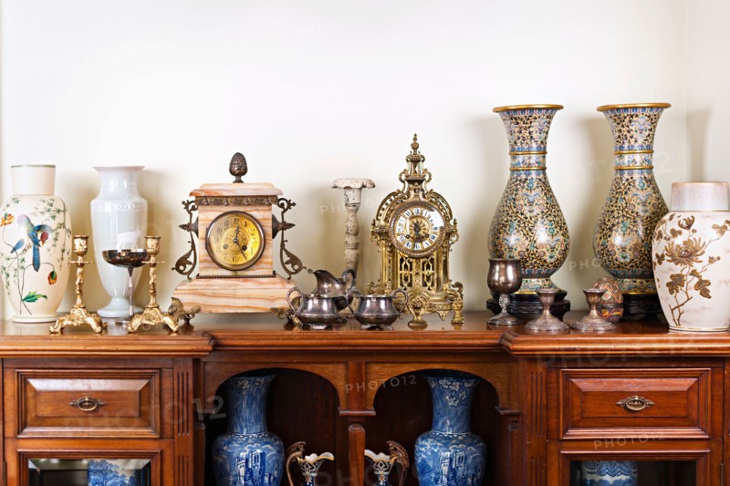 Antiques collection. Photo :  Elena Elisseeva