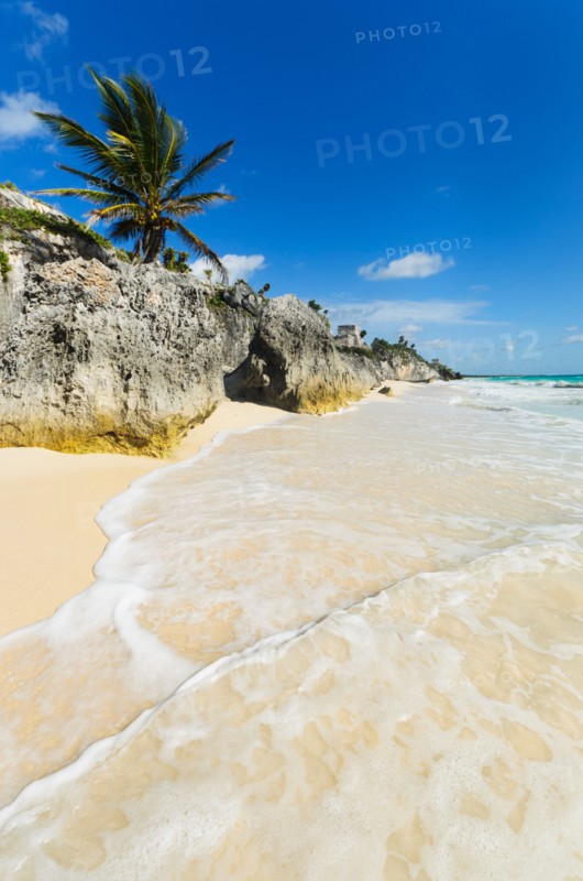Mexico, Yucatan, Tulum. Ancient Mayan ruins.