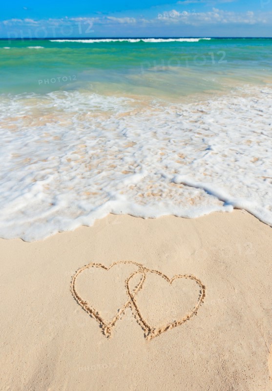 Mexico, Yucatan. Heart drawing in sand on beach.