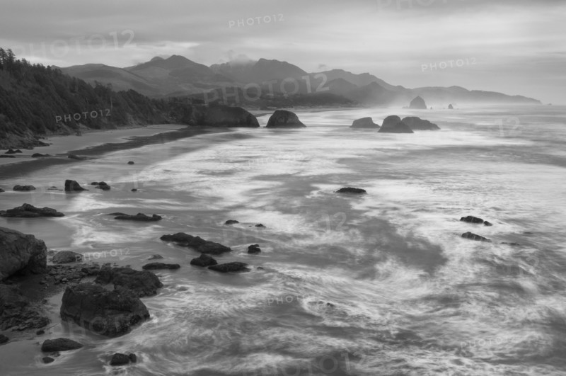 USA, Oregon, Clatsop County. Cannon Beach. Photo : Gary Weathers