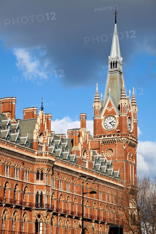 United Kingdom, London.  Saint Pancras Station. Photo : Henryk Sadura