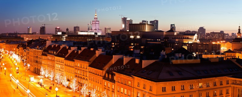 Poland, Warsaw. View over Krakowskie Przedmiescie towards downtown. Photo : Henryk Sadura