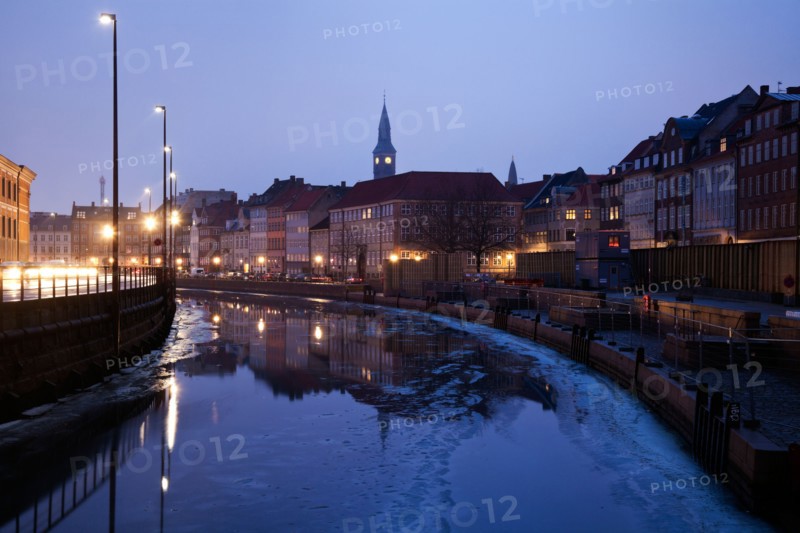 Denmark, Copenhagen. Old town scene on winter morning. Photo : Henryk Sadura