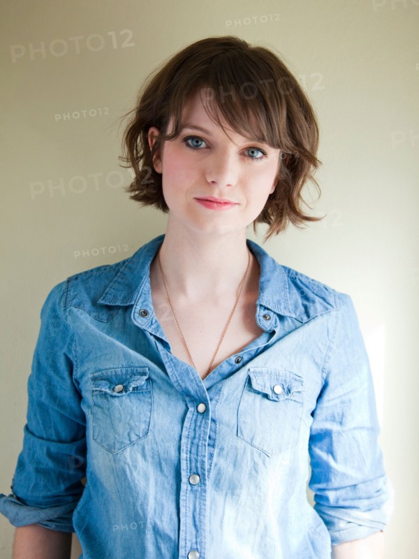 Portrait of young woman. Photo : Jessica Peterson