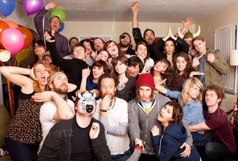 Group portrait at party. Photo : Jessica Peterson