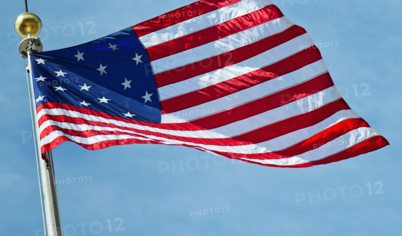 15 star US flag.