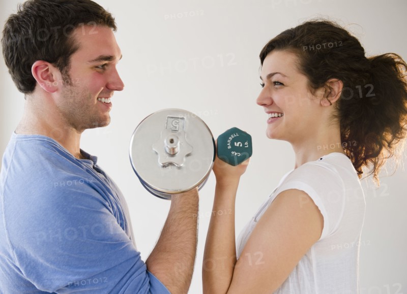 Couple weightlifting. 
Photo: Jamie Grill