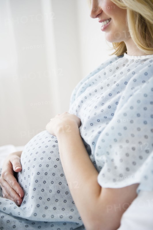 Pregnant woman . 
Photo : Jamie Grill