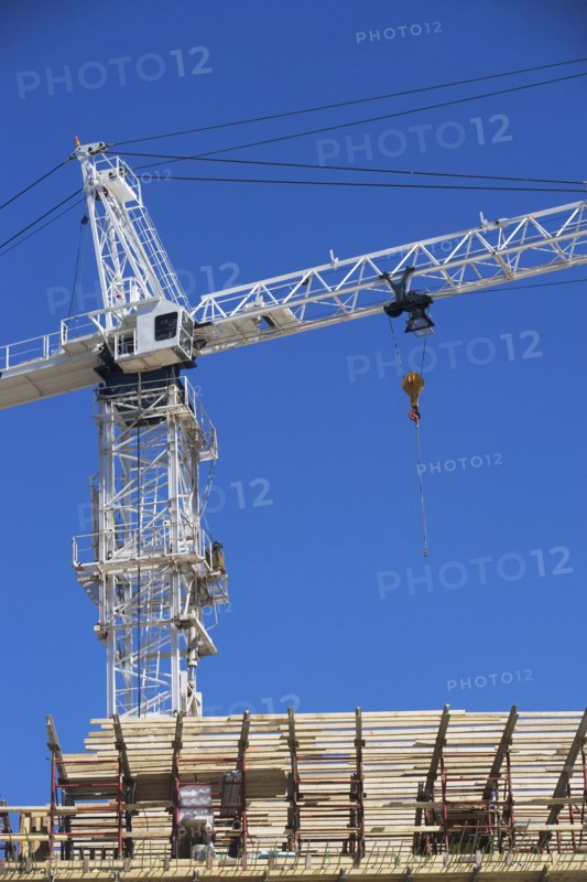 Crane on construction site. 
Photo : fotog