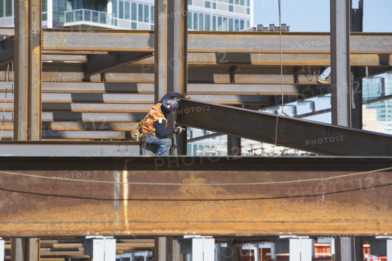 USA, New York, Long Island, New York City, Male worker on construction site. 
Photo: fotog