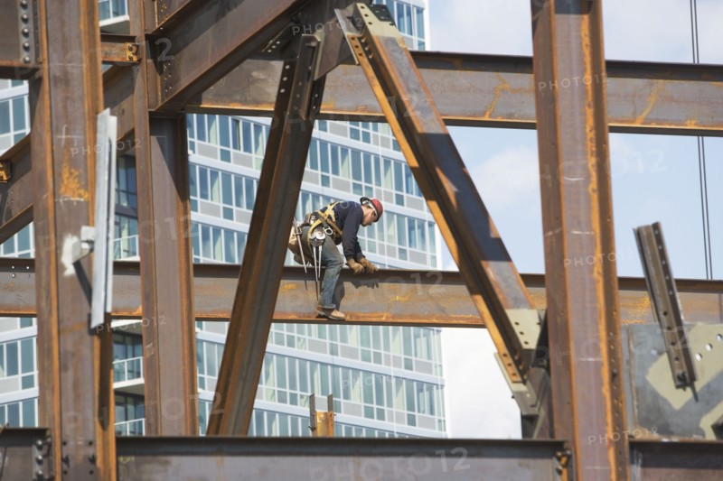 USA, New York, Long Island, New York City, Male worker on construction site. 
Photo: fotog